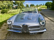 Alfa Romeo 2000 Touring Spider photograph